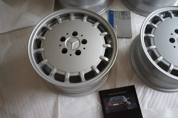 16×8″ Mercedes-Benz Gullideckel Wheels - Image 8