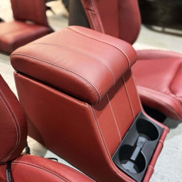 RECAROMUIRINTER - Burgundy Red 6 Seat Leather Interior - Heated Recaro Front Seats - 500W Sub Cubby Box - Land Rover Defender 90 - Image 8