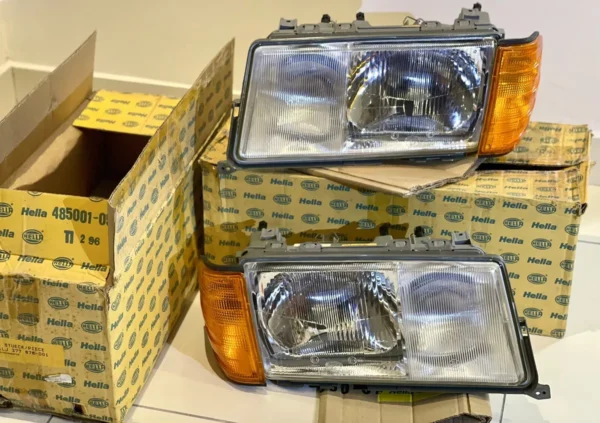 NOS HELLA Mercedes-Benz W201 Euro 190E HEADLIGHTS PAIR RARE CHROME REFLECTIVE