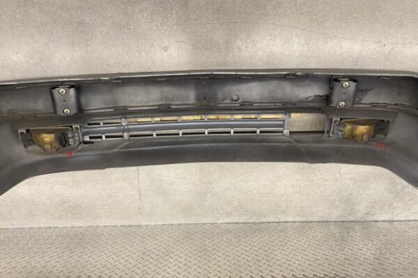 Mercedes-Benz W124 AMG Front Bumper and Lights - Image 3