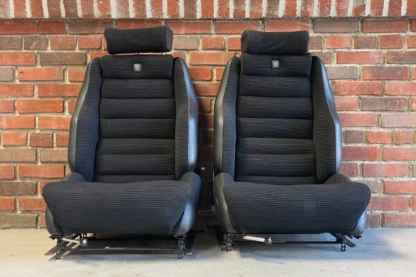 Scheel 400 Sport Seats