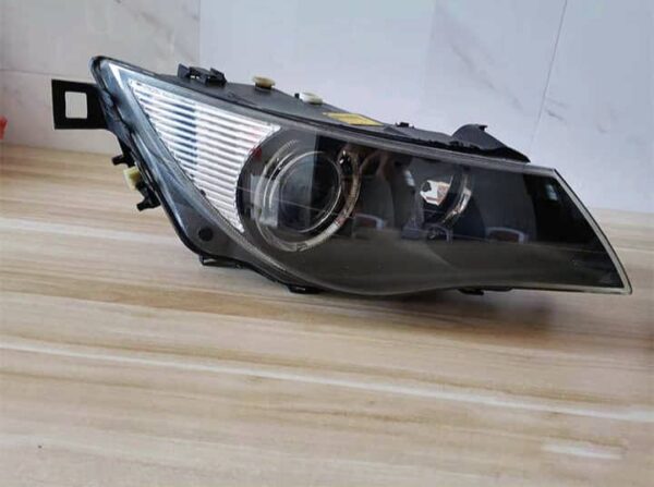 2009 M6 series BMW 650i xenon headlight - Image 3