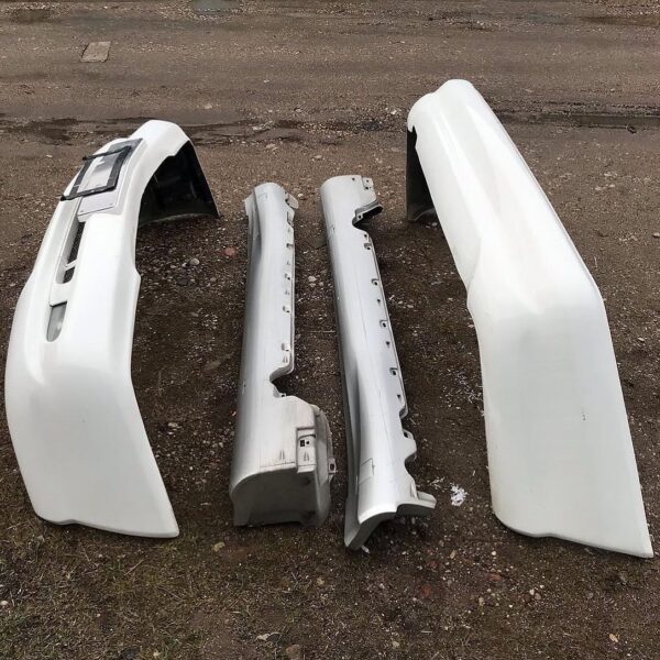 Original AMG R129 Gen 2 body kit - Image 4