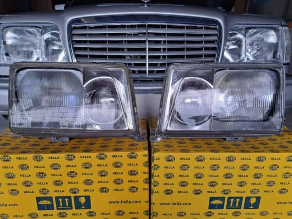 W124 Mercedes E500 HELLA Genuine headlight ASSY right and left set