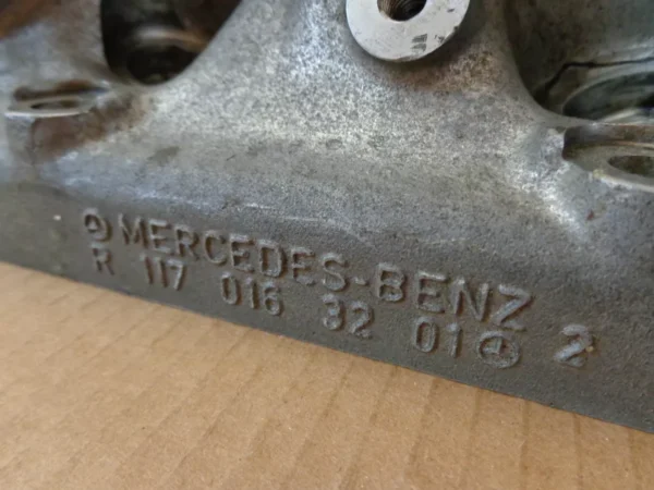 Mercedes Benz W107 500SL SLC W126 500SE SEL cylinder head M117.960 M117.961 - Image 4