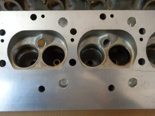 Mercedes Benz W107 500SL SLC W126 500SE SEL cylinder head M117.960 M117.961 - Image 6