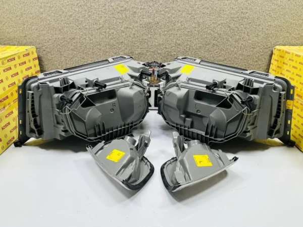 Mercedes Benz W124 Headlights & Signal Lights BOSCH Genuine NOS - Image 10