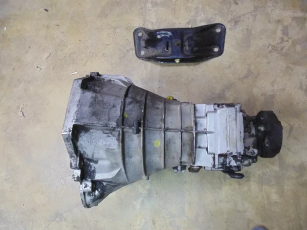 Mercedes W201 190E 5 speed manual transmission 717.432 W124 GETRAG