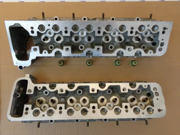 Mercedes Benz W107 500SL SLC W126 500SE SEL cylinder head M117.960 M117.961