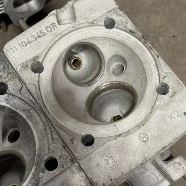 Porsche 911 2.7 Cylinder Head 9111043422R Dated 10-74 - Image 5