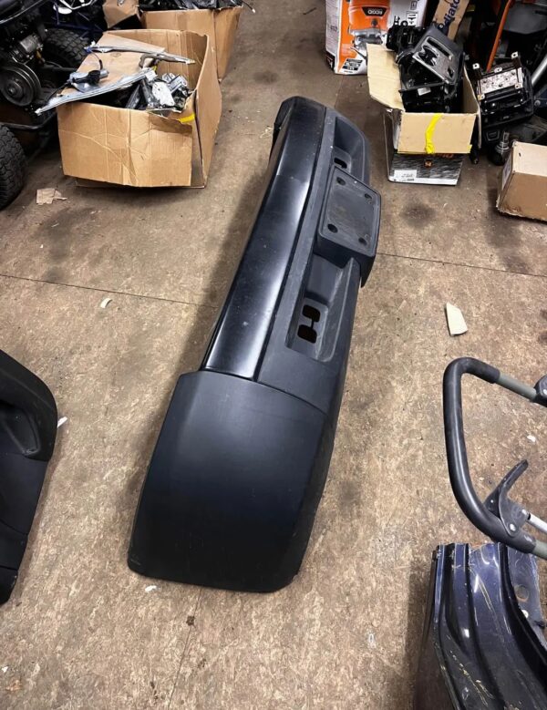 07-13 Chevy Silverado front bumper - Image 3