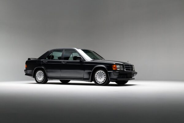 Euro 1987 Mercedes-Benz 190E 2.3-16 5-Speed - Image 12