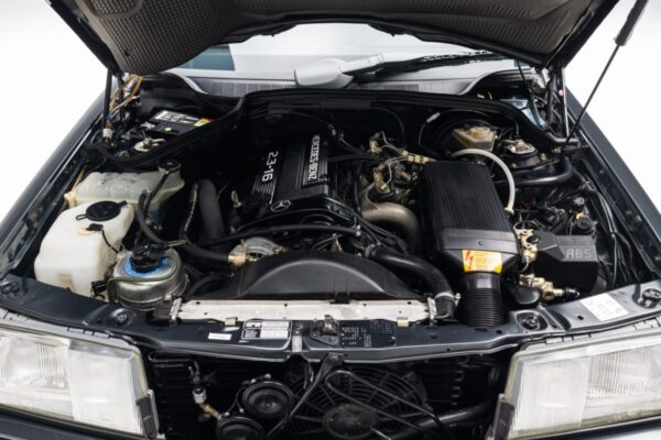 Euro 1987 Mercedes-Benz 190E 2.3-16 5-Speed - Image 6