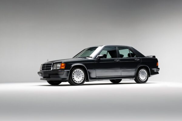 Euro 1987 Mercedes-Benz 190E 2.3-16 5-Speed - Image 9