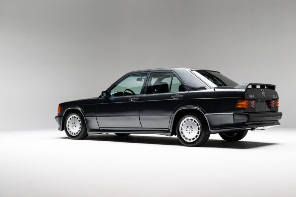 Euro 1987 Mercedes-Benz 190E 2.3-16 5-Speed - Image 15