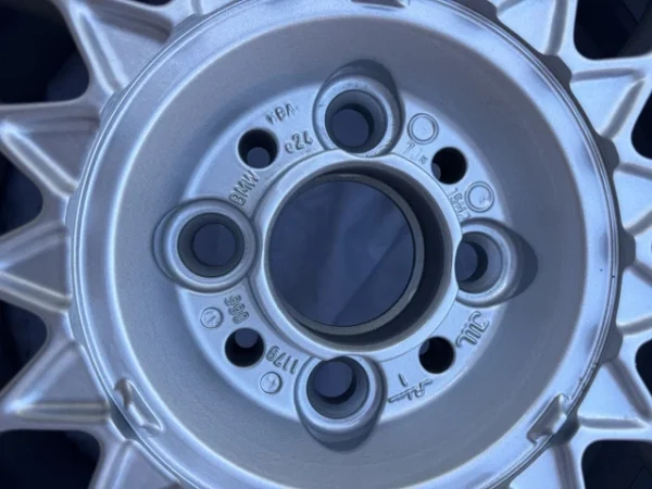 BMW E30 GENUINE BBS 15" CROSS SPOKE ALLOY WHEEL 7J X 15H2 325i SPORT 318is RARE - Image 6