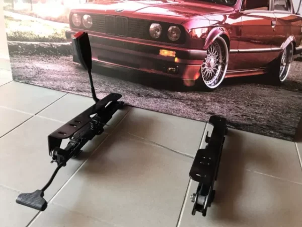 Complete console/base for BMW E30: RECARO MONZA BRIDE KONIG BIMARCO - Image 2