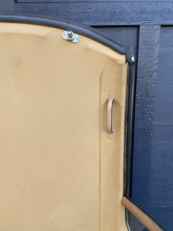 Mercedes-Benz Hardtop for R107 SL - Image 6