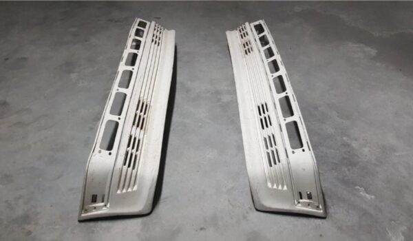MERCEDES W201 BBS FRONT SPOILER ORIGINAL NOS - Image 5