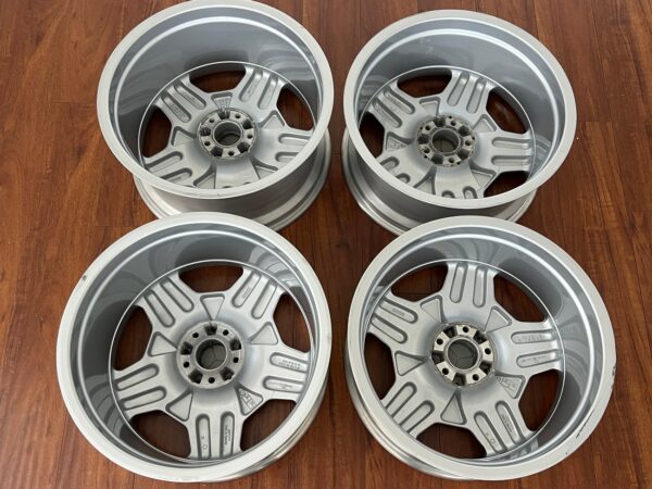 Staggered 19" AMG Aero Monoblock Wheels - Image 4