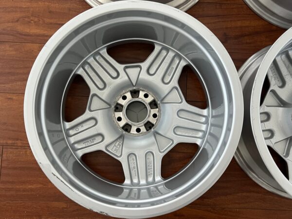 Staggered 19" AMG Aero Monoblock Wheels - Image 6