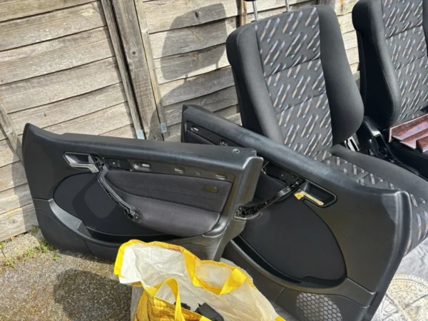 Mercedes facelift W202 C class seats and door cards model Esprit - Image 5