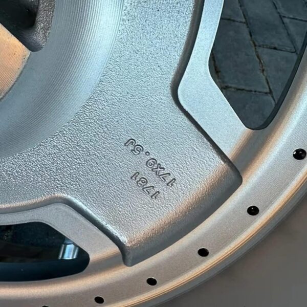 Mercedes R17 AMG Aero 3 - Image 12