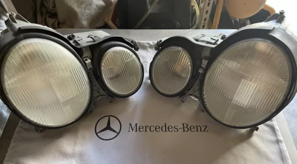 Mercedes Benz W210 E320, E430, E55 OEM Bosch/Hella Halogen Headlight Set - Image 2
