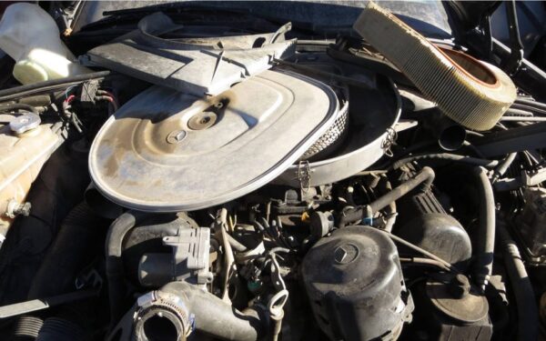 Parting Out: 1987 Mercedes-Benz 560 SEC (W126 Coupe) - Image 3