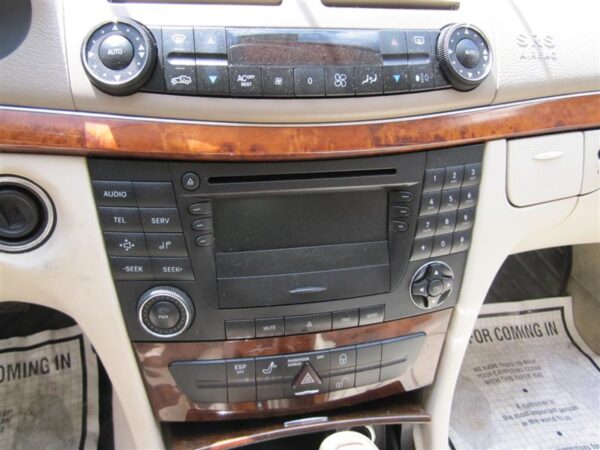 Parting Out: 2003 Mercedes-Benz E500 (W211) - Image 7
