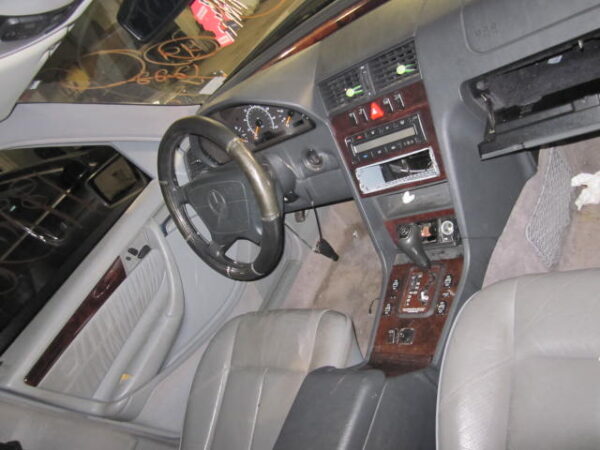 1999 Mercedes-Benz C280 (W202) - Image 5