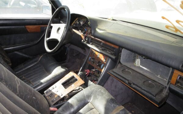 Parting Out: 1980 Mercedes-Benz 500 SE (W126) - Image 9