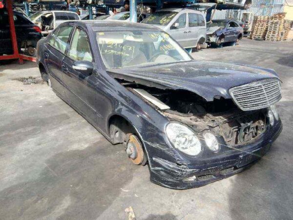 Parting Out: Mercedes-Benz E-Class E270 CDI (W211) - Image 4