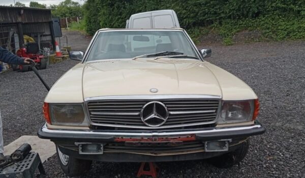 Breaking for Parts: Mercedes-Benz R107 280SL