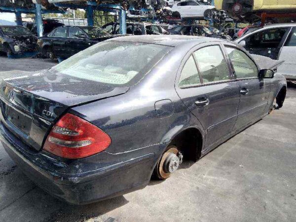 Parting Out: Mercedes-Benz E-Class E270 CDI (W211) - Image 3