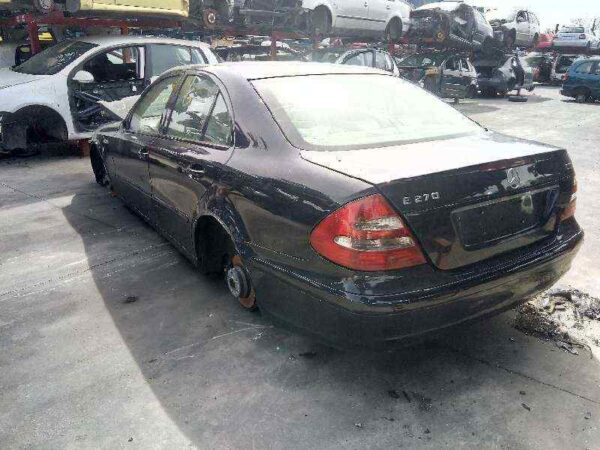 Parting Out: Mercedes-Benz E-Class E270 CDI (W211) - Image 2