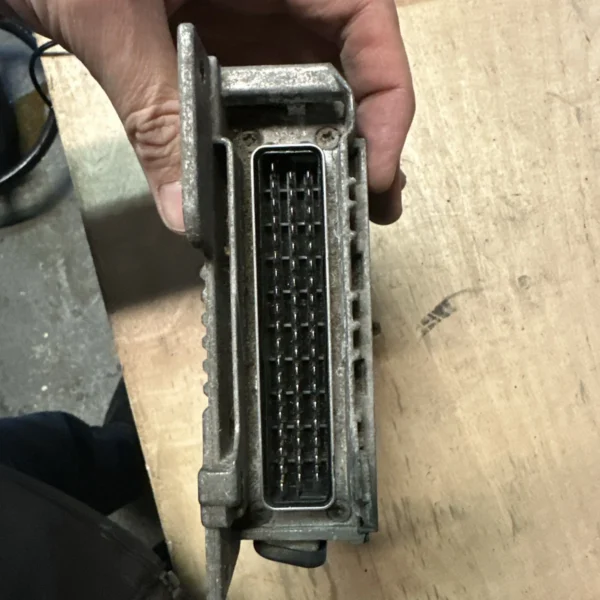 Mercedes SL R129 500SL Engine Control Module - Image 5