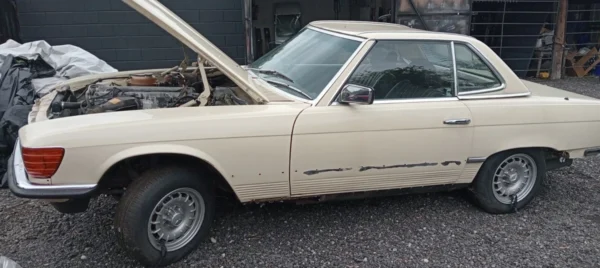 Breaking for Parts: Mercedes-Benz R107 280SL - Image 4