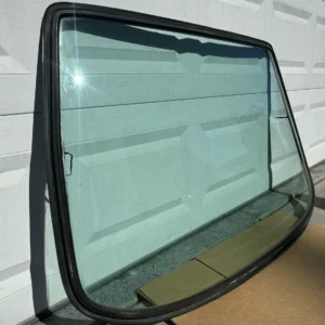 MERCEDES BENZ W126 C126 560SEC 380SEC 500SEC REAR HEATED TINTED WINDOW GLASS