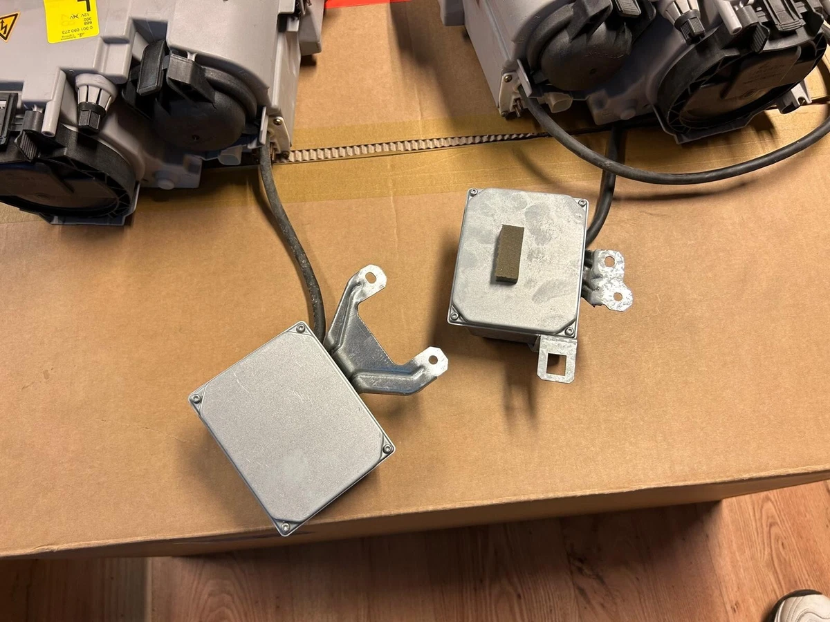 NOS NEW OEM Mercedes-Benz R129 SL Xenon Headlight Set Complete with Ballasts L/R - Image 6