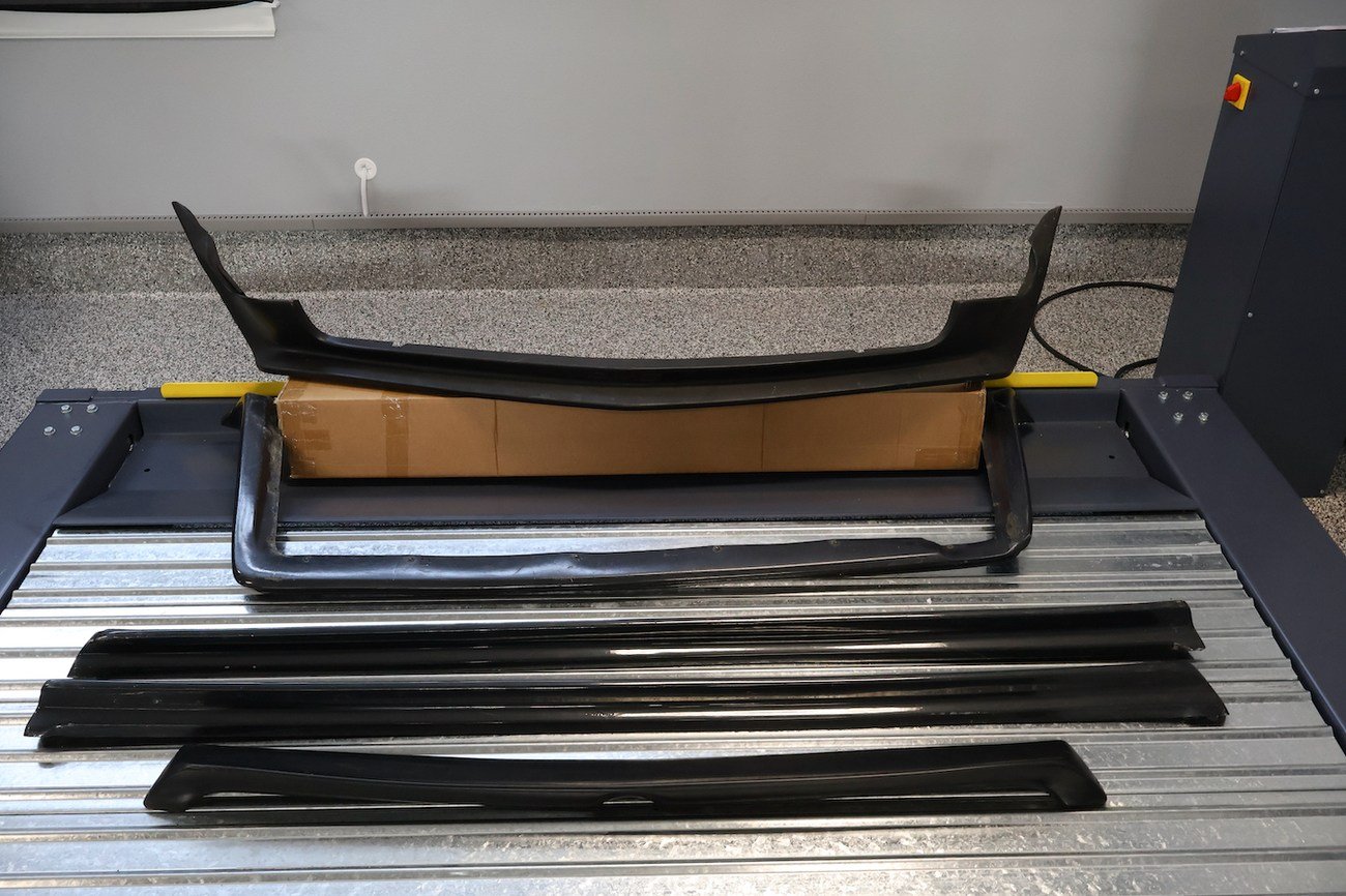 Premerger 1st Generation AMG Body kit for Euro C126 SEC - Image 10