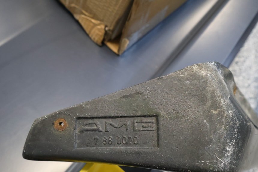 Premerger 1st Generation AMG Body kit for Euro C126 SEC - Image 4
