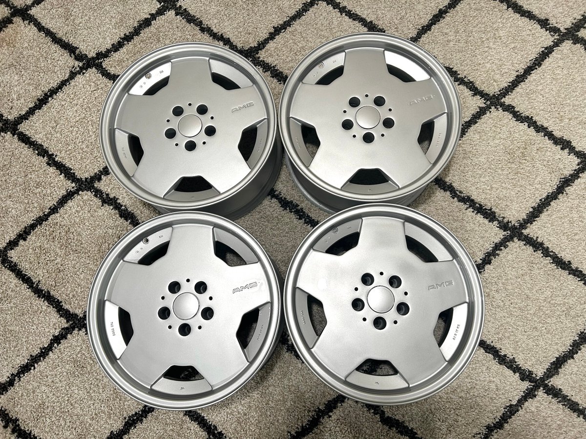 Authentic 17" AMG Aero I Monoblock Wheels for W126/R107